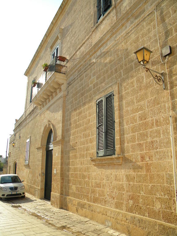 Palazzo Bitonti Bed & Breakfast กาเยียโน เดล คาโป ภายนอก รูปภาพ